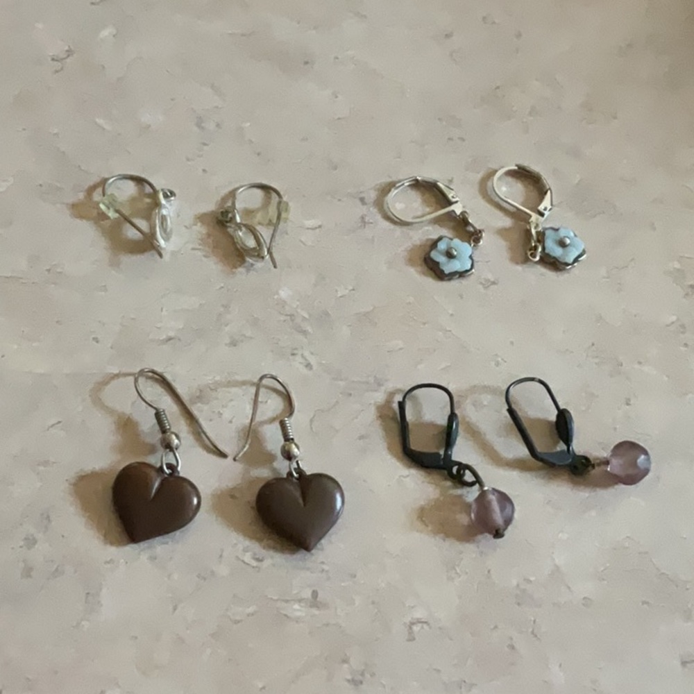 Lot of 4 pairs of Elegant Heart and Floral Earrings.